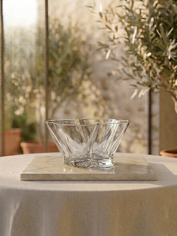 Lotus glass flower vase - Flower Point Dubai